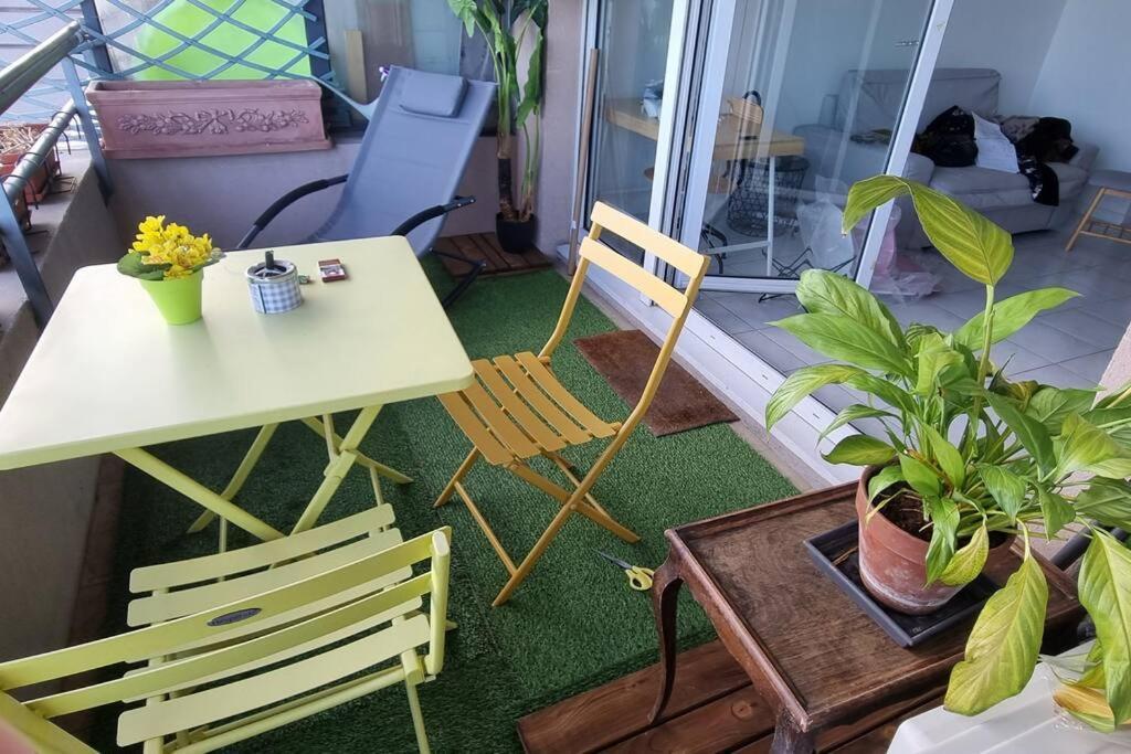 L41 Suite Paladium 8Pax 4Rooms Balcony Wifi Ac Nice Luaran gambar